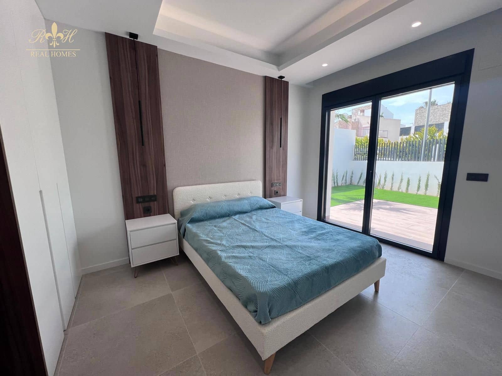 3 soverom Villa til salgs i Polop med svømmebasseng garasje - € 495 000 (Ref: 8967476)