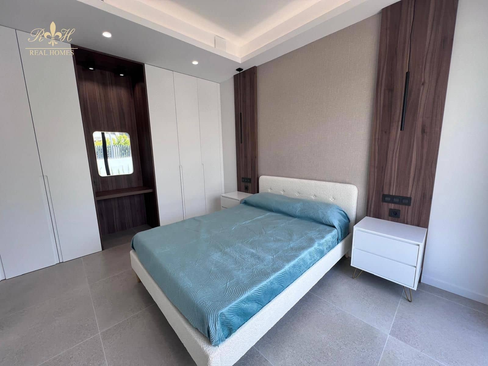 3 soverom Villa til salgs i Polop med svømmebasseng garasje - € 495 000 (Ref: 8967476)