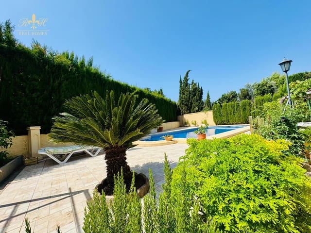 Chalet de 5 habitaciones en Albir, Alfaz del Pi / L'Alfàs del Pi en venta con piscina garaje - 890.000 € (Ref: 9053610)