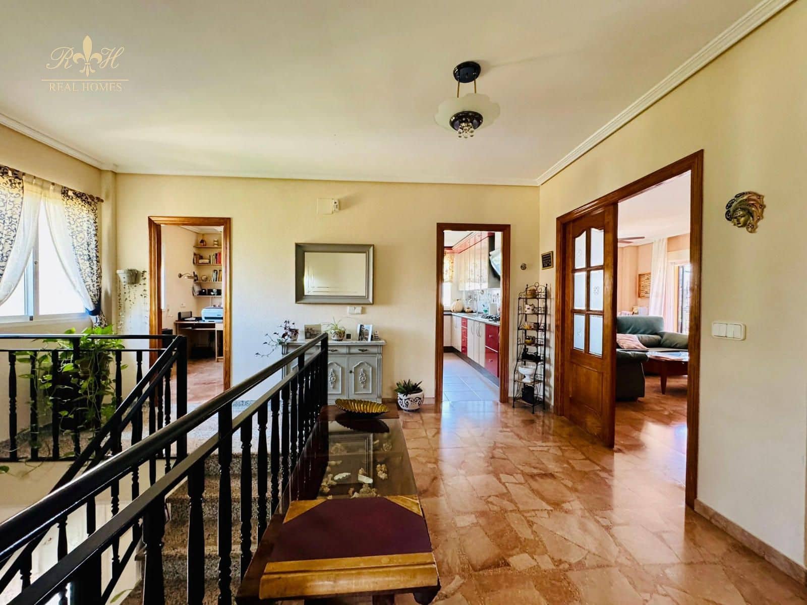 5 sypialnia Willa na sprzedaż w Albir z basenem garażem - 890 000 € (Ref: 9053610)