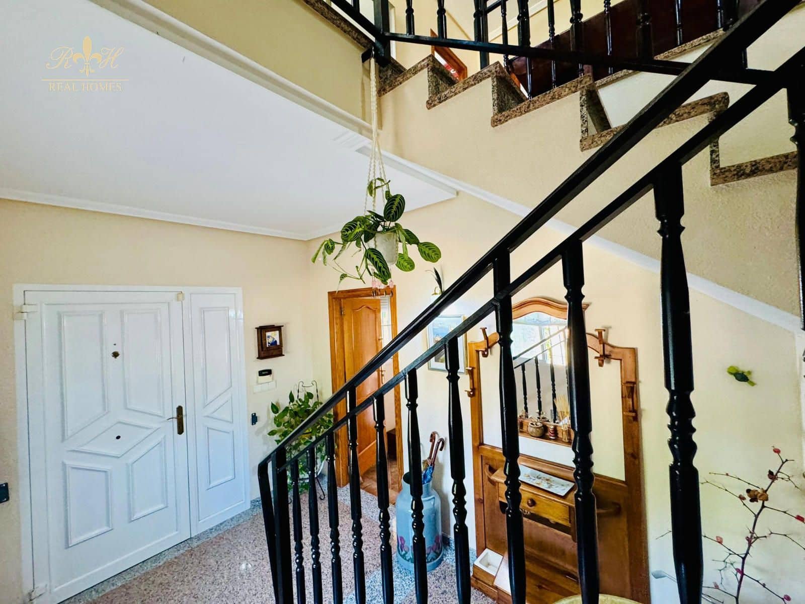 5 sypialnia Willa na sprzedaż w Albir z basenem garażem - 890 000 € (Ref: 9053610)