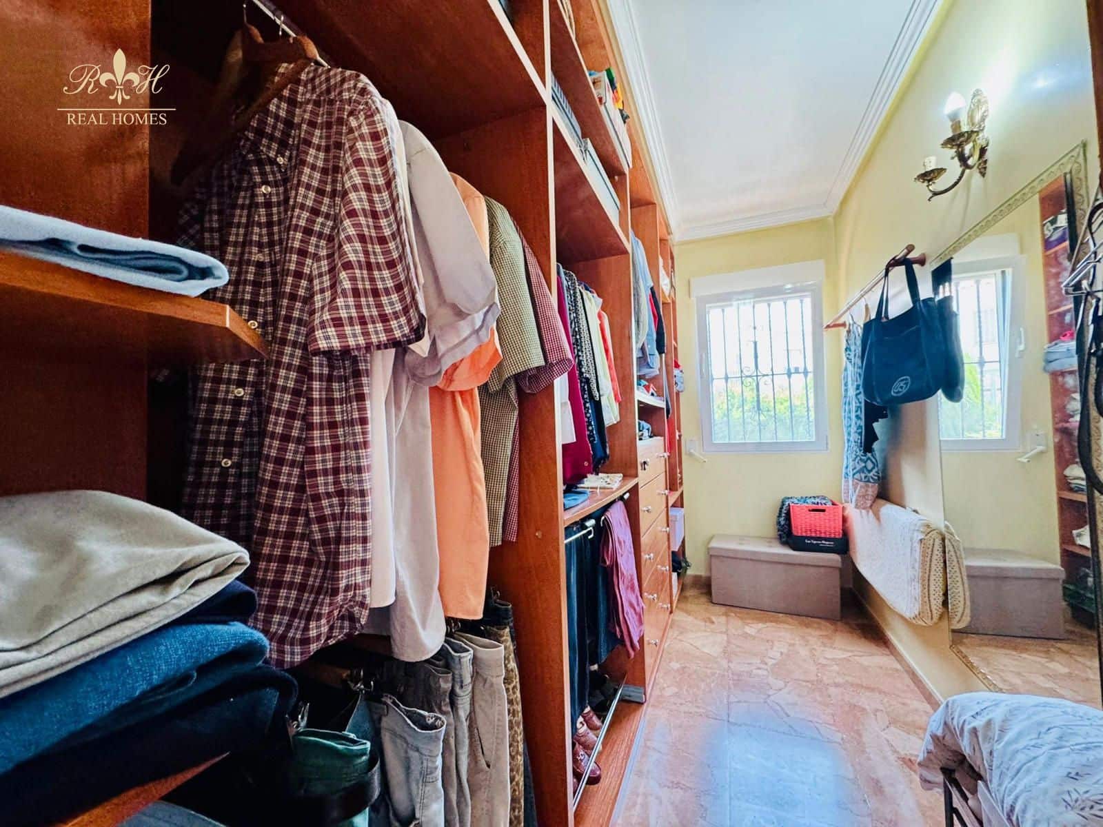 5 sypialnia Willa na sprzedaż w Albir z basenem garażem - 890 000 € (Ref: 9053610)