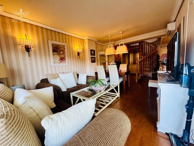 2 soveværelse Penthouse til leje i La Cala de Villajoyosa, La Villajoyosa / Vila Joiosa med swimmingpool garage - € 1.800 (Ref: 9097588)