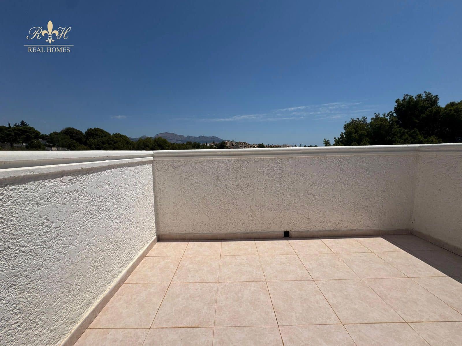 3 sovrum Villa till salu i La Nucia med pool garage - 345 000 € (Ref: 9109354)