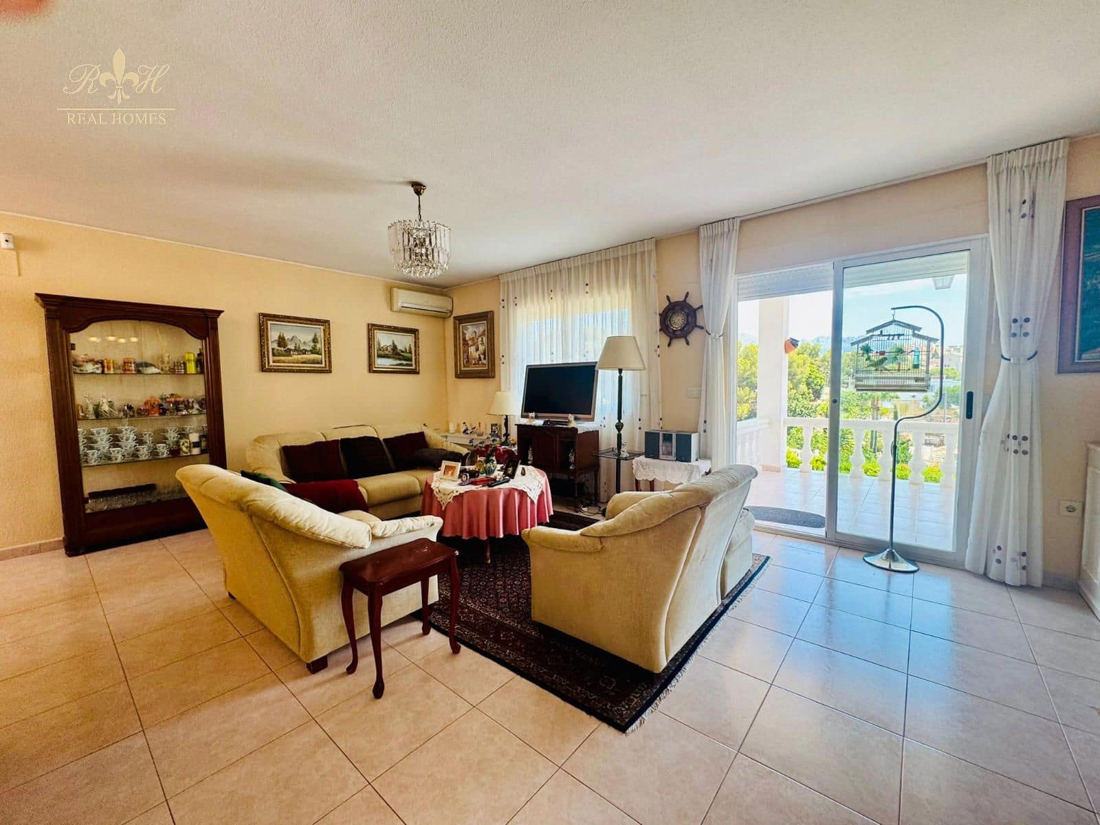 3 sovrum Villa till salu i La Nucia med pool garage - 345 000 € (Ref: 9109354)