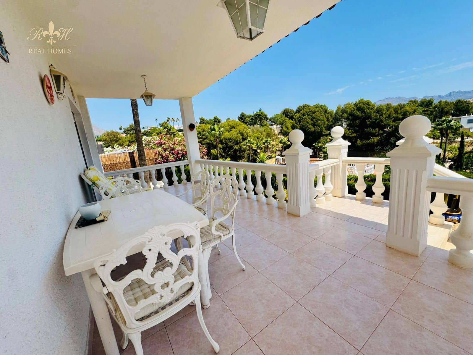 3 sovrum Villa till salu i La Nucia med pool garage - 345 000 € (Ref: 9109354)