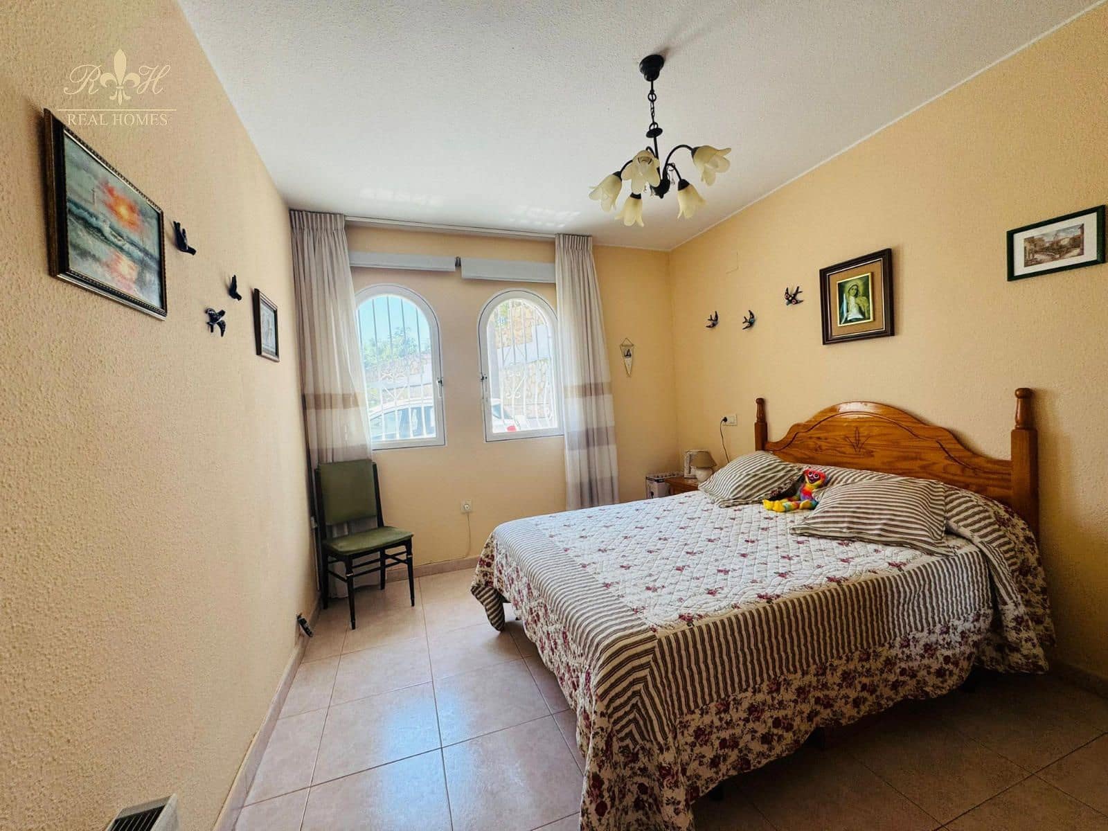 3 sovrum Villa till salu i La Nucia med pool garage - 345 000 € (Ref: 9109354)