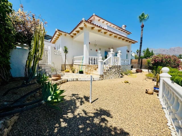 3 sovrum Villa till salu i La Nucia med pool garage - 345 000 € (Ref: 9109354)