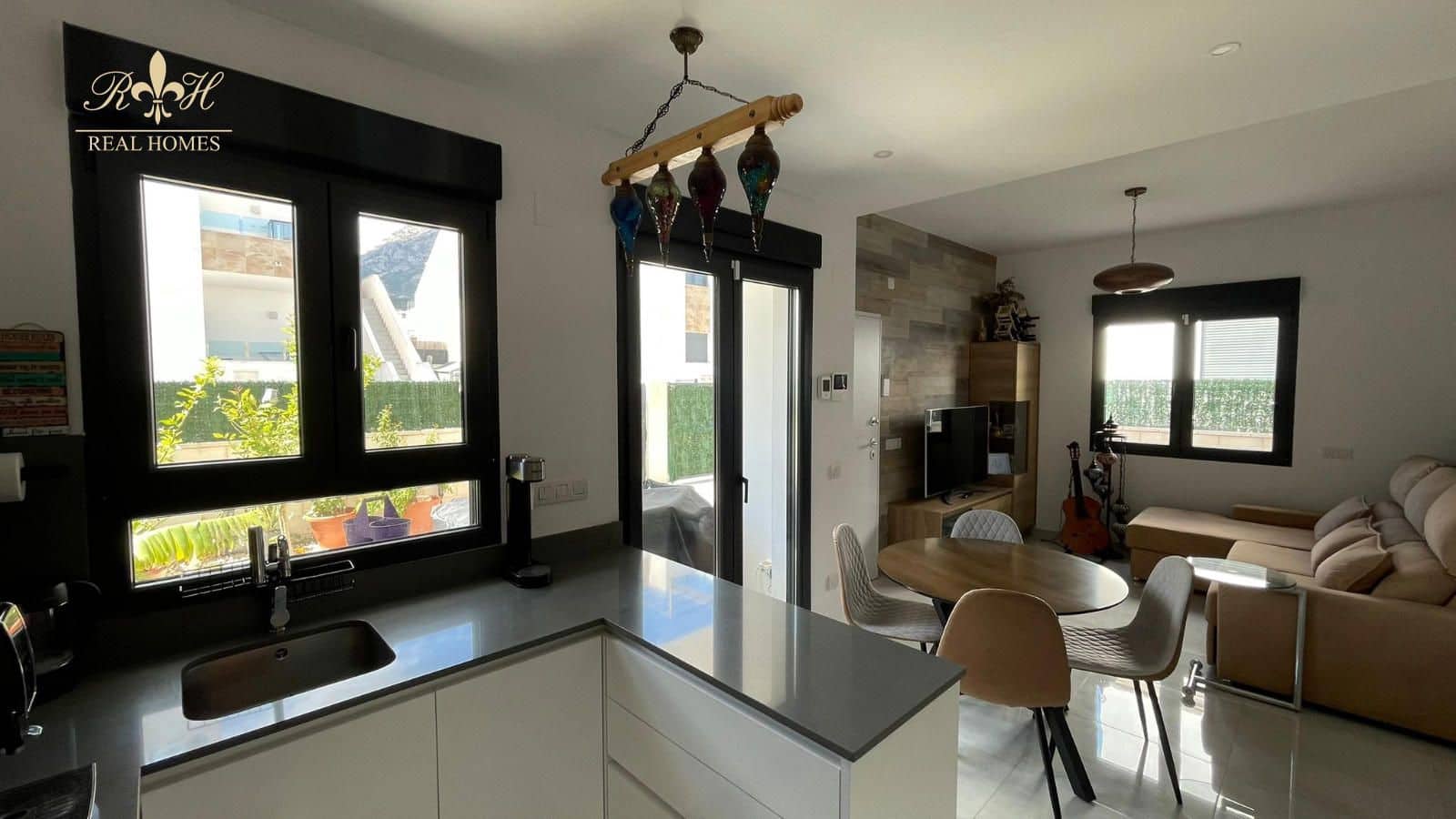 3 soveværelse Villa til leje i Polop med swimmingpool garage - € 1.800 (Ref: 9127006)