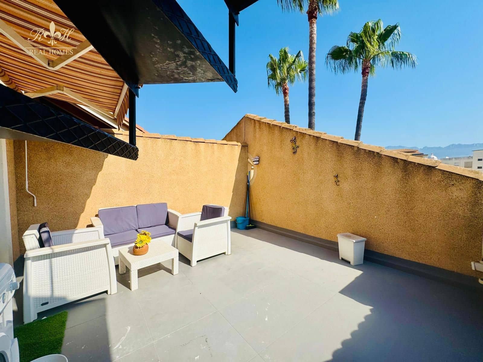 Appartamento da affittare in Albir con piscina - 1.200 € (Rif: 9133364)