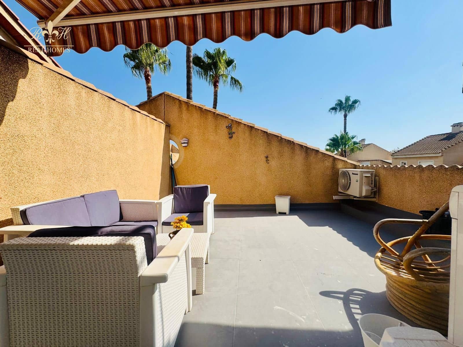 Appartamento da affittare in Albir con piscina - 1.200 € (Rif: 9133364)