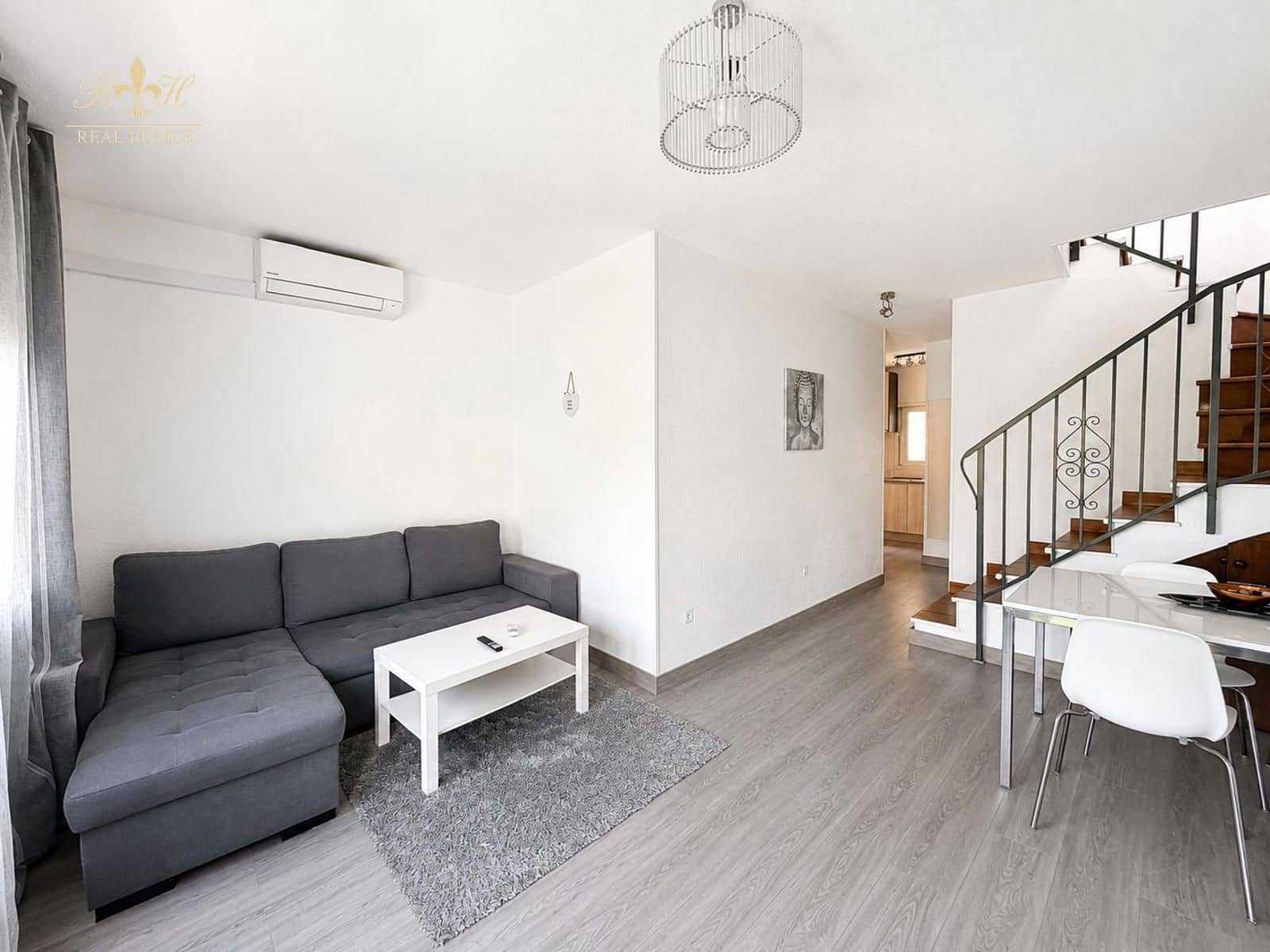 2 slaapkamer Flat te huur in Albir met zwembad - € 1.300 (Ref: 9133364)