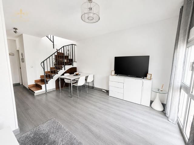 2 sypialnia Mieszkanie do wynajęcia w Albir, Alfaz del Pi / L'Alfàs del Pi z basenem - 1 300 € (Ref: 9133364)