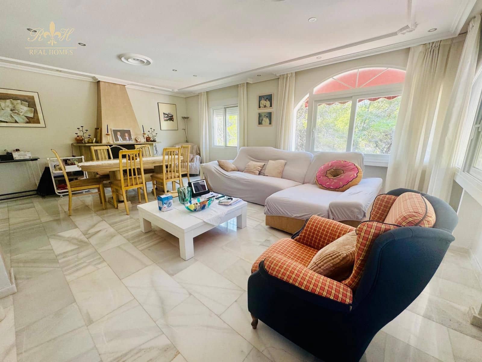 16 soverom Villa til salgs i Albir med svømmebasseng garasje - € 1 250 000 (Ref: 9183993)