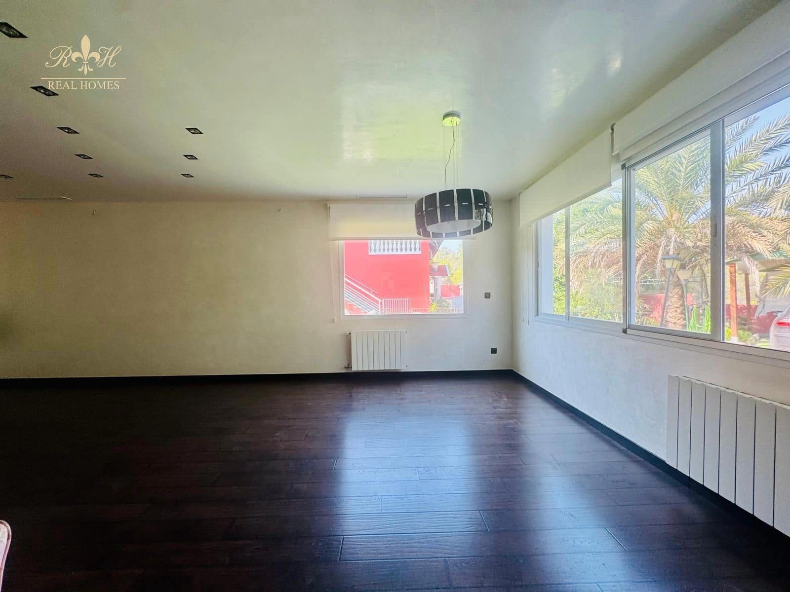 16 soverom Villa til salgs i Albir med svømmebasseng garasje - € 1 250 000 (Ref: 9183993)