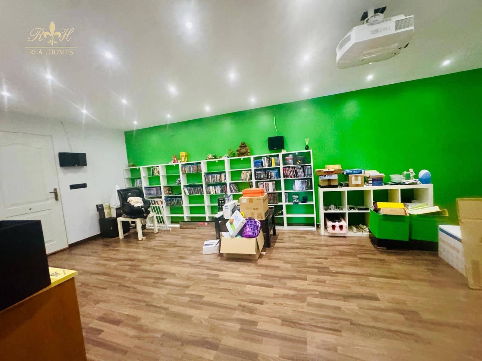 16 soverom Villa til salgs i Albir med svømmebasseng garasje - € 1 250 000 (Ref: 9183993)