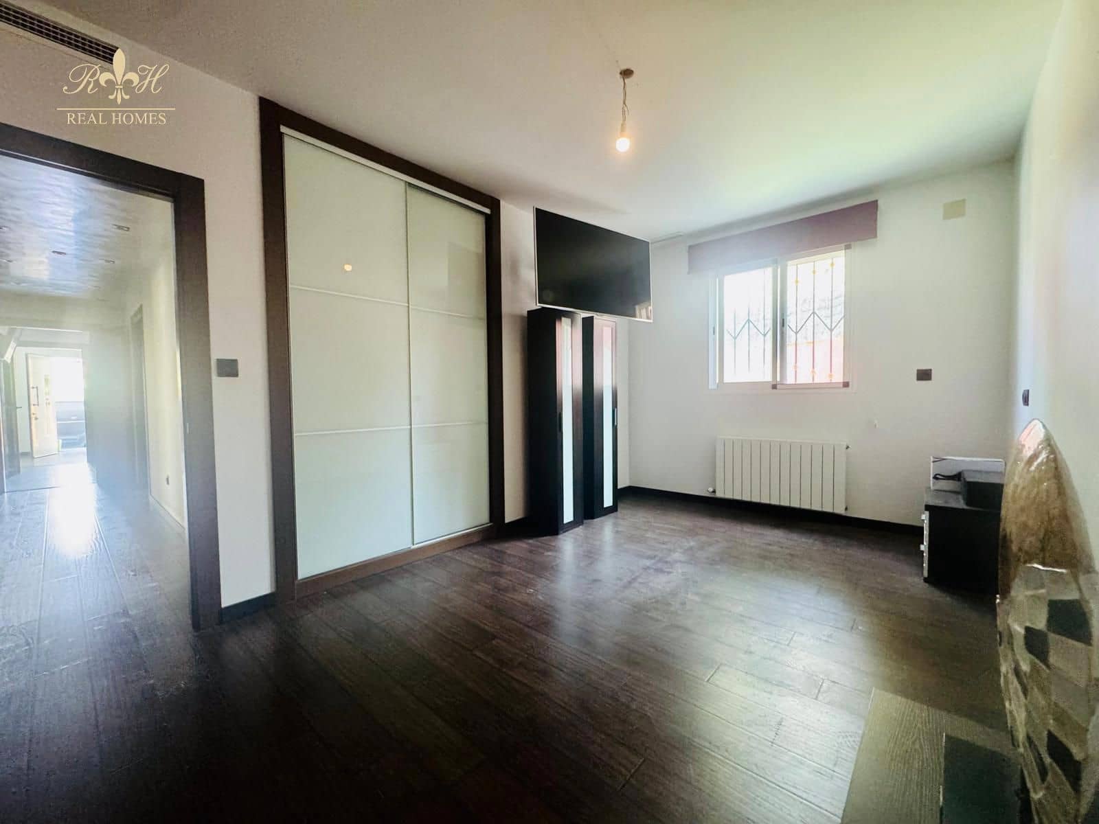 16 soverom Villa til salgs i Albir med svømmebasseng garasje - € 1 250 000 (Ref: 9183993)