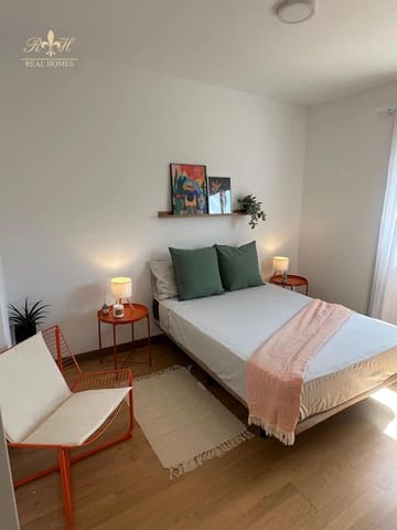 3 soveværelse Villa til leje i Escandinavia - Cautivador, Alfaz del Pi / L'Alfàs del Pi med swimmingpool - € 2.500 (Ref: 9216483)