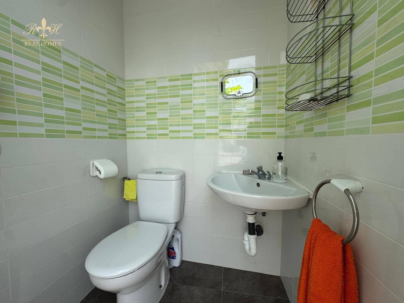 4 sypialnia Dom na sprzedaż w Alfaz del Pi / L'Alfas del Pi z basenem - 485 000 € (Ref: 9216724)