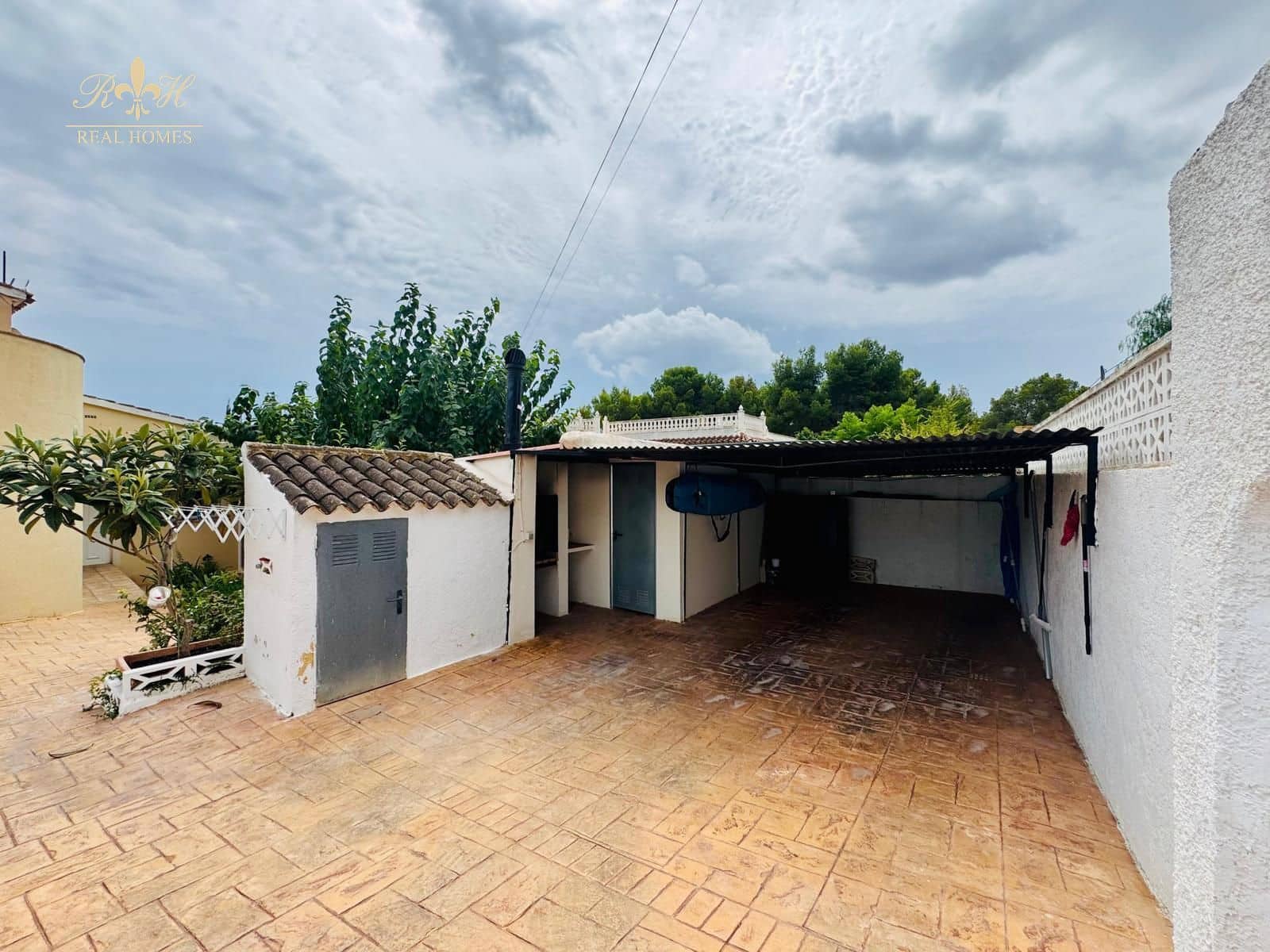 4 sypialnia Dom na sprzedaż w Alfaz del Pi / L'Alfas del Pi z basenem - 485 000 € (Ref: 9216724)