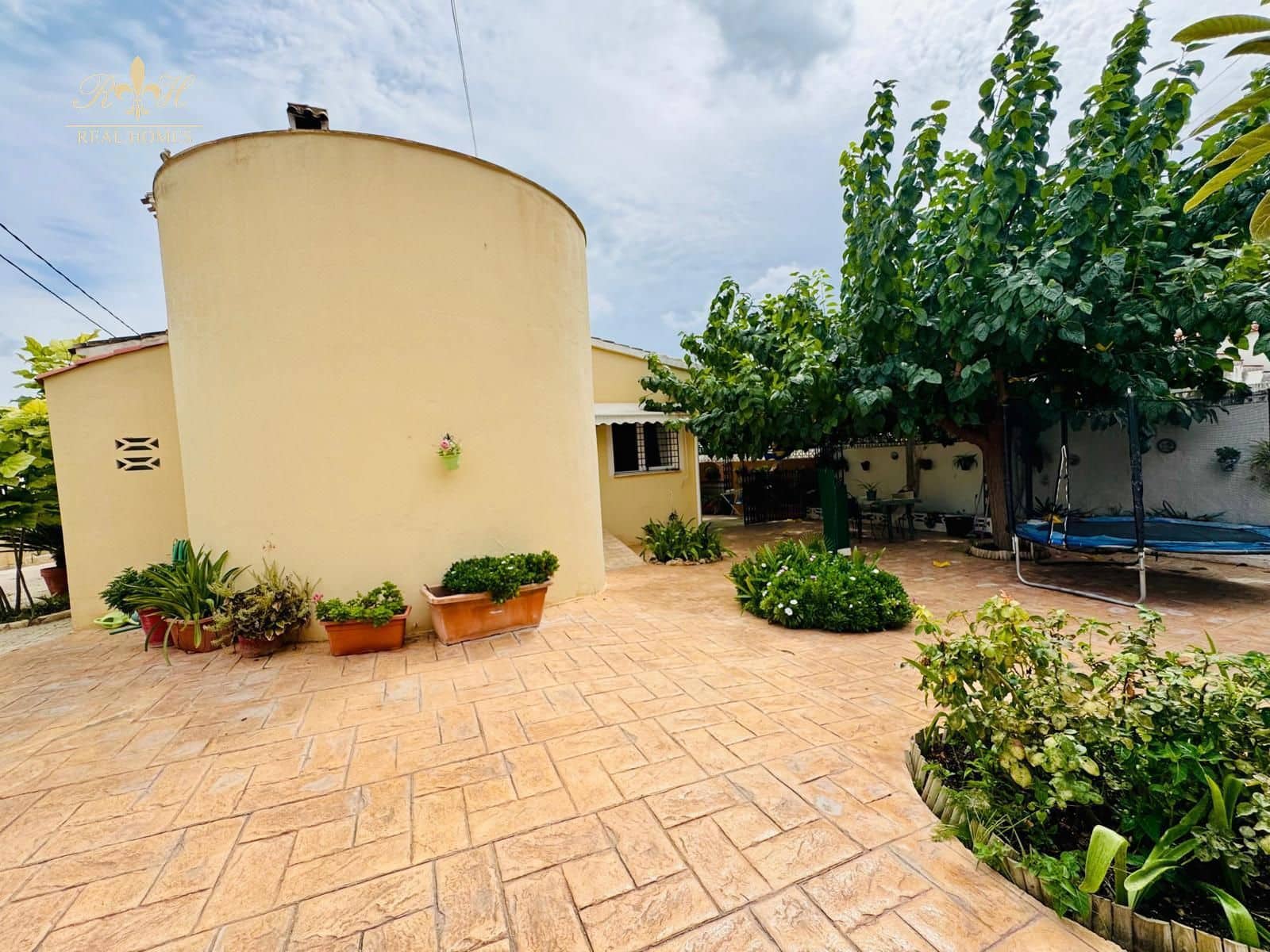 4 sypialnia Dom na sprzedaż w Alfaz del Pi / L'Alfas del Pi z basenem - 485 000 € (Ref: 9216724)