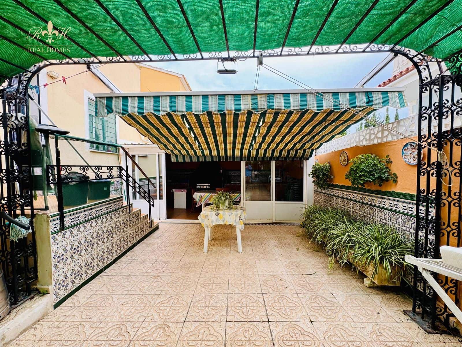 4 sypialnia Dom na sprzedaż w Alfaz del Pi / L'Alfas del Pi z basenem - 485 000 € (Ref: 9216724)