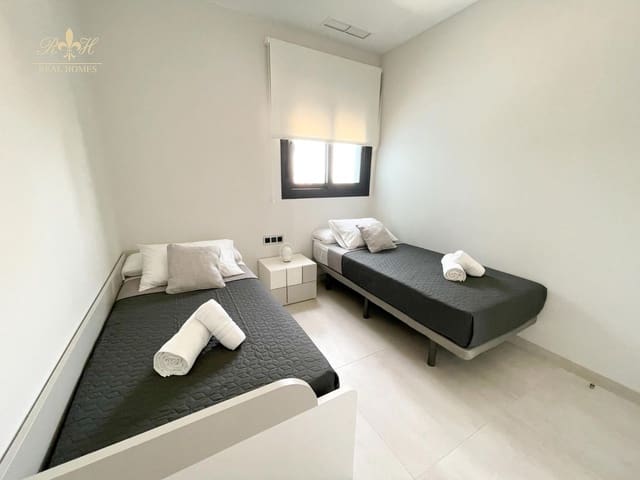 3 soverom Leilighet til salgs i Playa Poniente, Benidorm med svømmebasseng garasje - € 730 000 (Ref: 9254151)