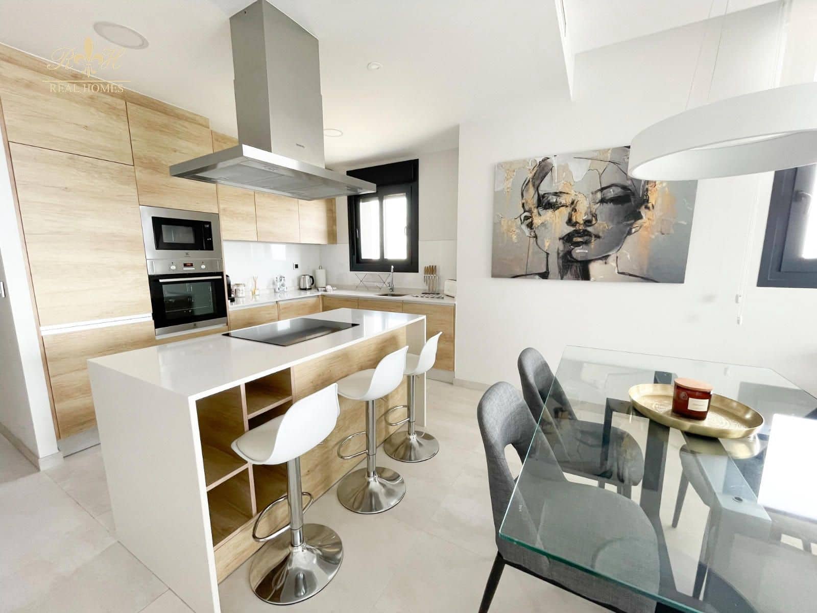 3 soverom Leilighet til salgs i Benidorm med svømmebasseng garasje - € 730 000 (Ref: 9254151)