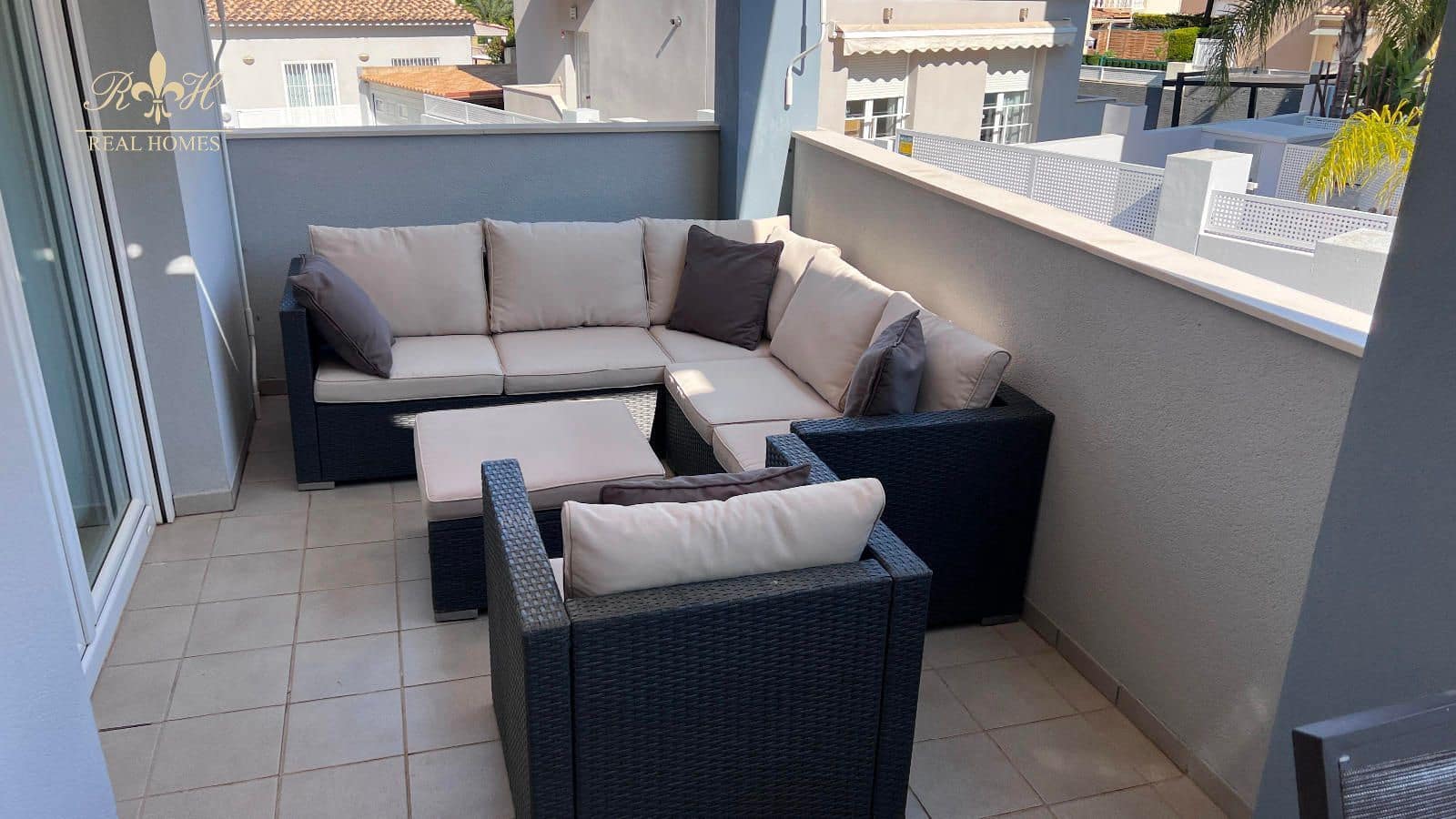 3 slaapkamer Villa te huur in La Nucia met zwembad garage - € 2.400 (Ref: 9261843)