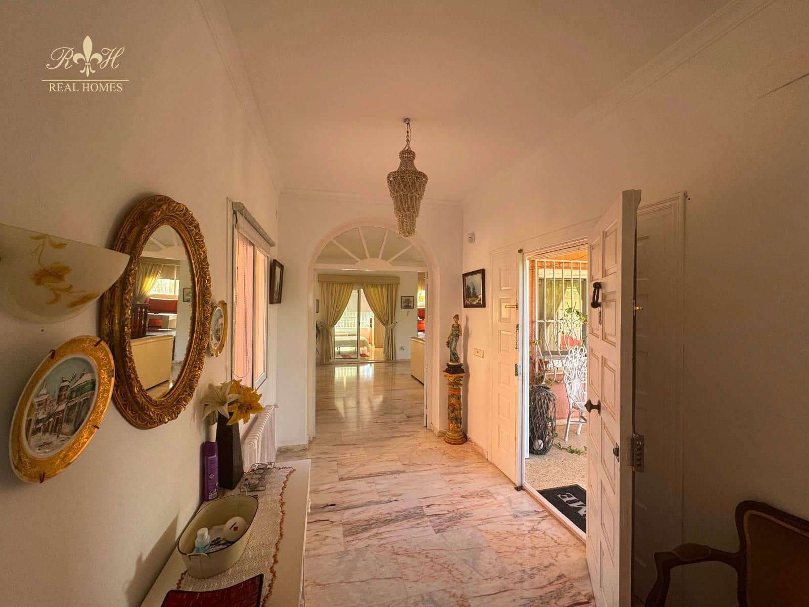 Chalet de 4 habitaciones en Albir en venta con piscina garaje - 649.000 € (Ref: 9283174)