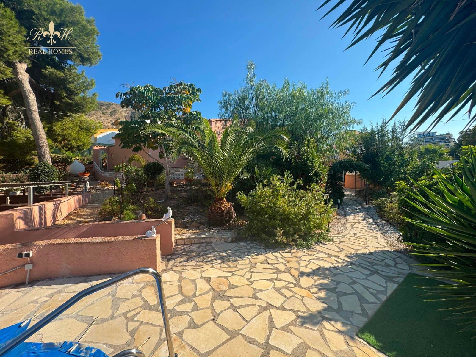 Chalet de 4 habitaciones en Albir en venta con piscina garaje - 649.000 € (Ref: 9283174)