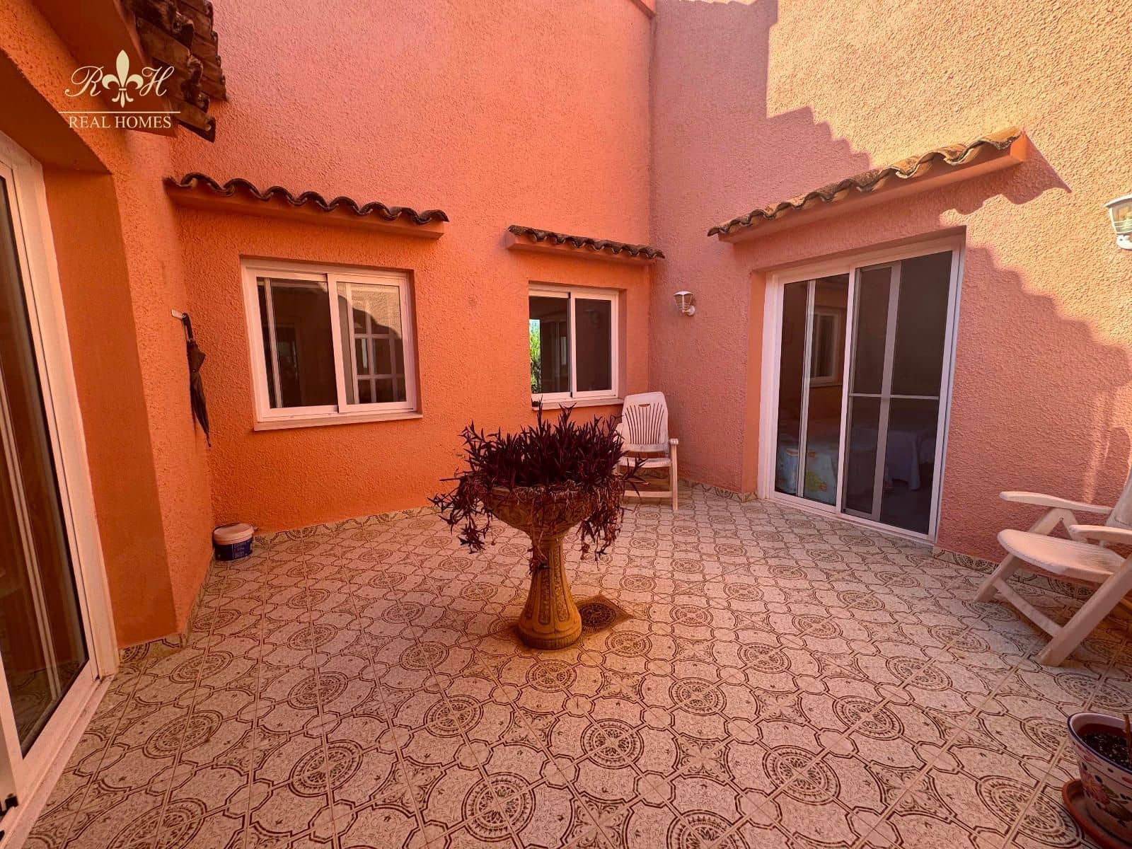 Chalet de 4 habitaciones en Albir en venta con piscina garaje - 649.000 € (Ref: 9283174)