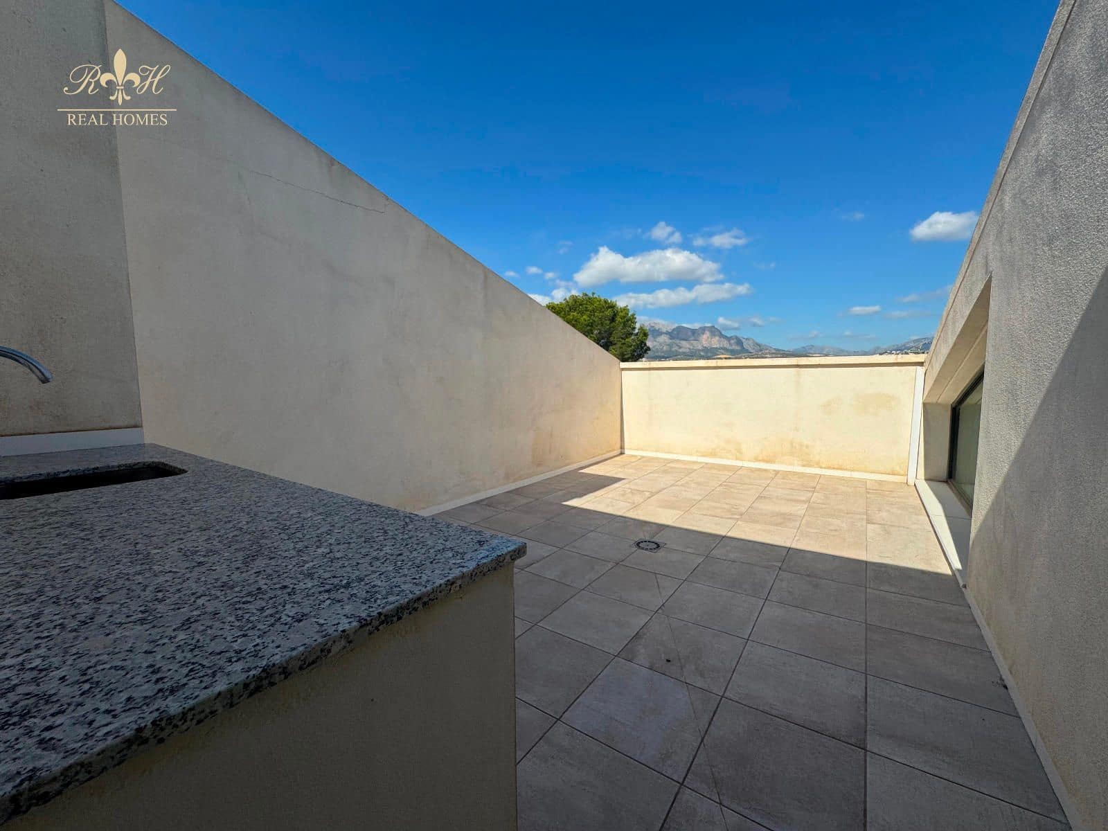 3 sovrum Hus till salu i Albir med pool garage - 569 000 € (Ref: 9288402)