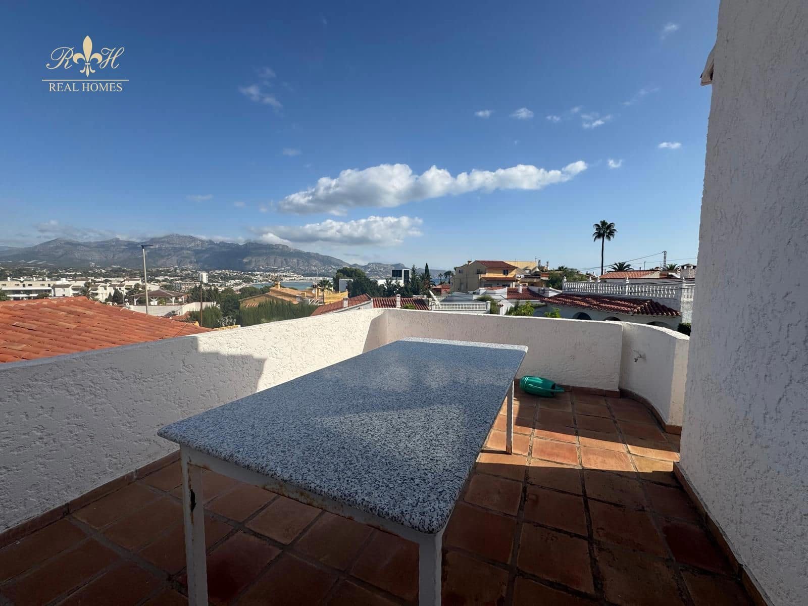 5 sovrum Villa till salu i Albir med pool garage - 810 000 € (Ref: 9360900)