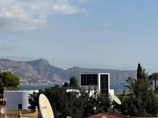 5 sovrum Villa till salu i Albir, Alfaz del Pi / L'Alfàs del Pi med pool garage - 810 000 € (Ref: 9360900)