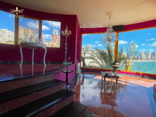 5 bedroom Villa for sale in Playa Poniente, Benidorm with garage - € 2,650,000 (Ref: 9361002)