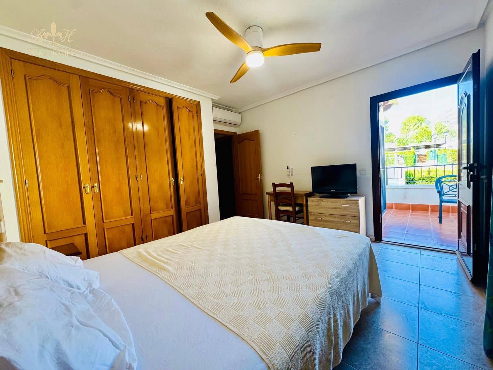 3 makuuhuone Omakotitalo vuokrattavana paikassa Altea la Vella mukana uima-altaan 
autotalli - 1 500 € (Ref: 9394407)