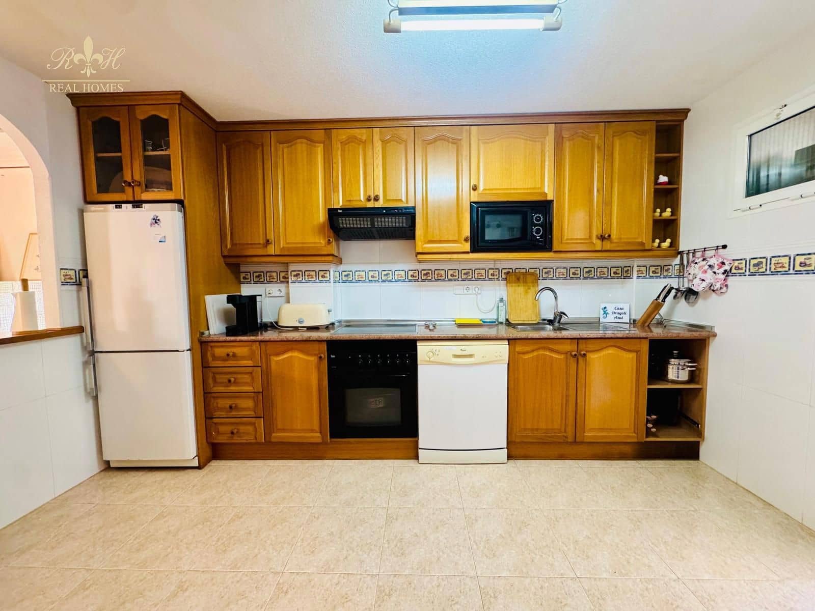 3 makuuhuone Omakotitalo vuokrattavana paikassa Altea la Vella mukana uima-altaan 
autotalli - 1 500 € (Ref: 9394407)