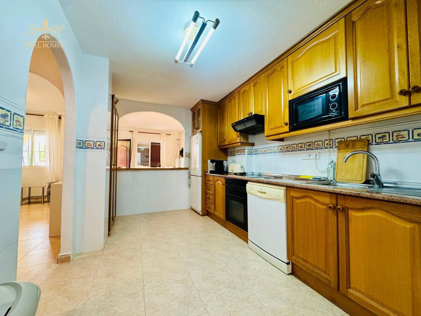 3 makuuhuone Omakotitalo vuokrattavana paikassa Altea la Vella mukana uima-altaan 
autotalli - 1 500 € (Ref: 9394407)