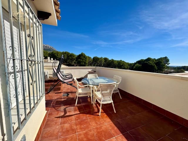 3 bedroom Townhouse for rent in Altea la Vella, Altea with pool garage - € 1,500 (Ref: 9394407)