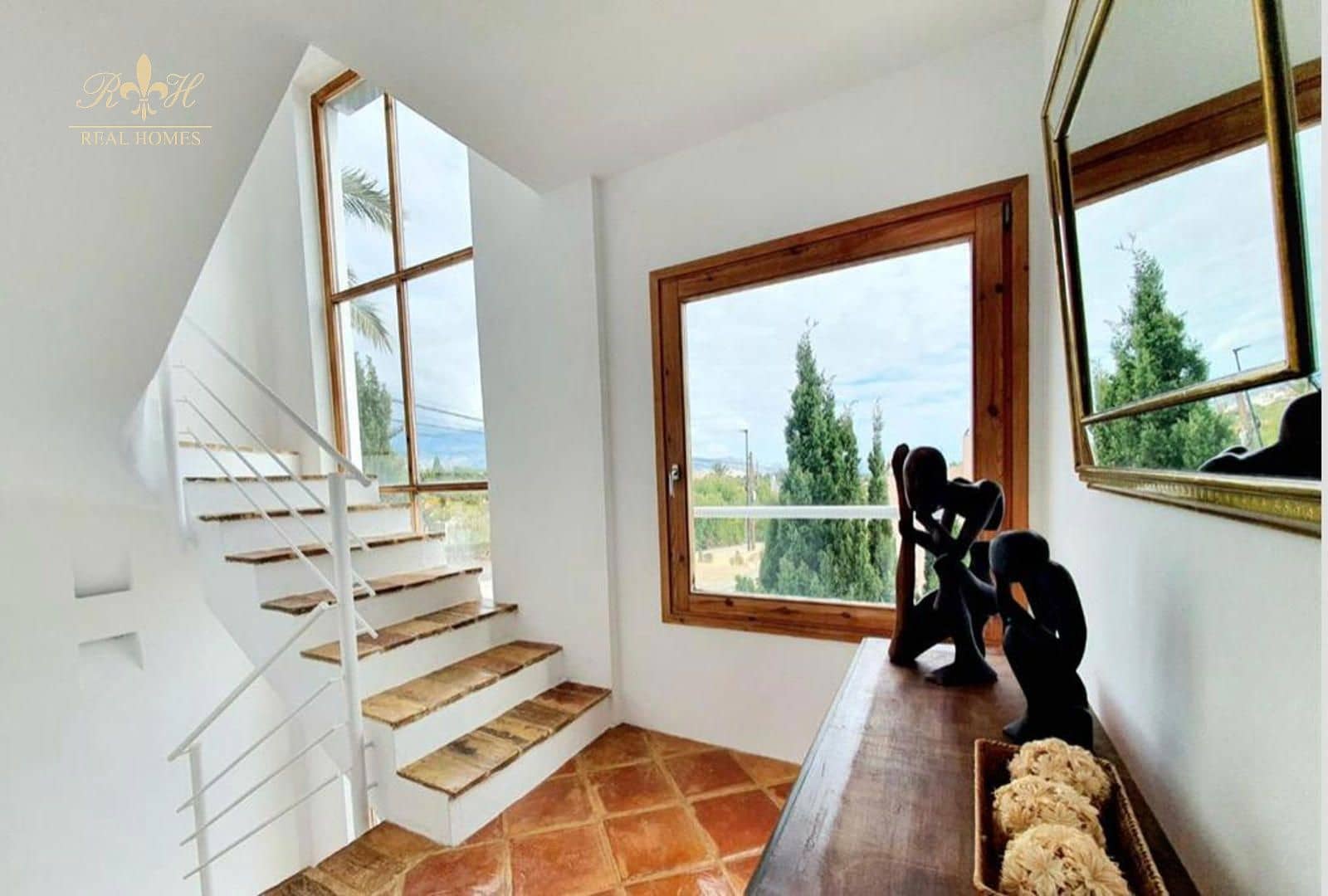 Chalet de 3 habitaciones en Alfaz del Pi / L'Alfàs del Pi en alquiler con piscina - 2.600 € (Ref: 9396824)