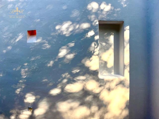 3 soveværelse Villa til leje i Escandinavia - Cautivador, Alfaz del Pi / L'Alfàs del Pi med swimmingpool - € 2.600 (Ref: 9396824)