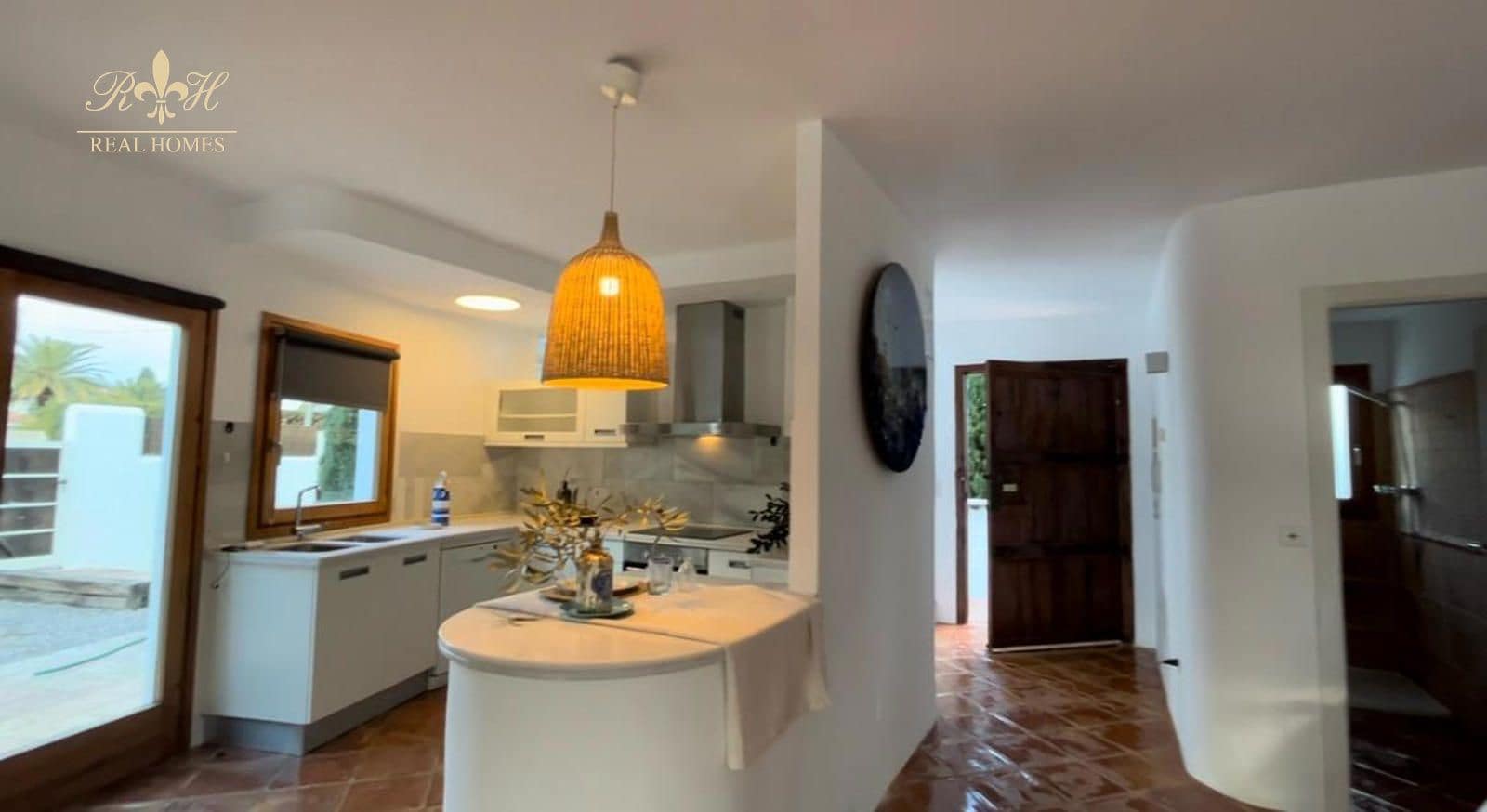 Chalet de 3 habitaciones en Alfaz del Pi / L'Alfàs del Pi en alquiler con piscina - 2.600 € (Ref: 9396824)