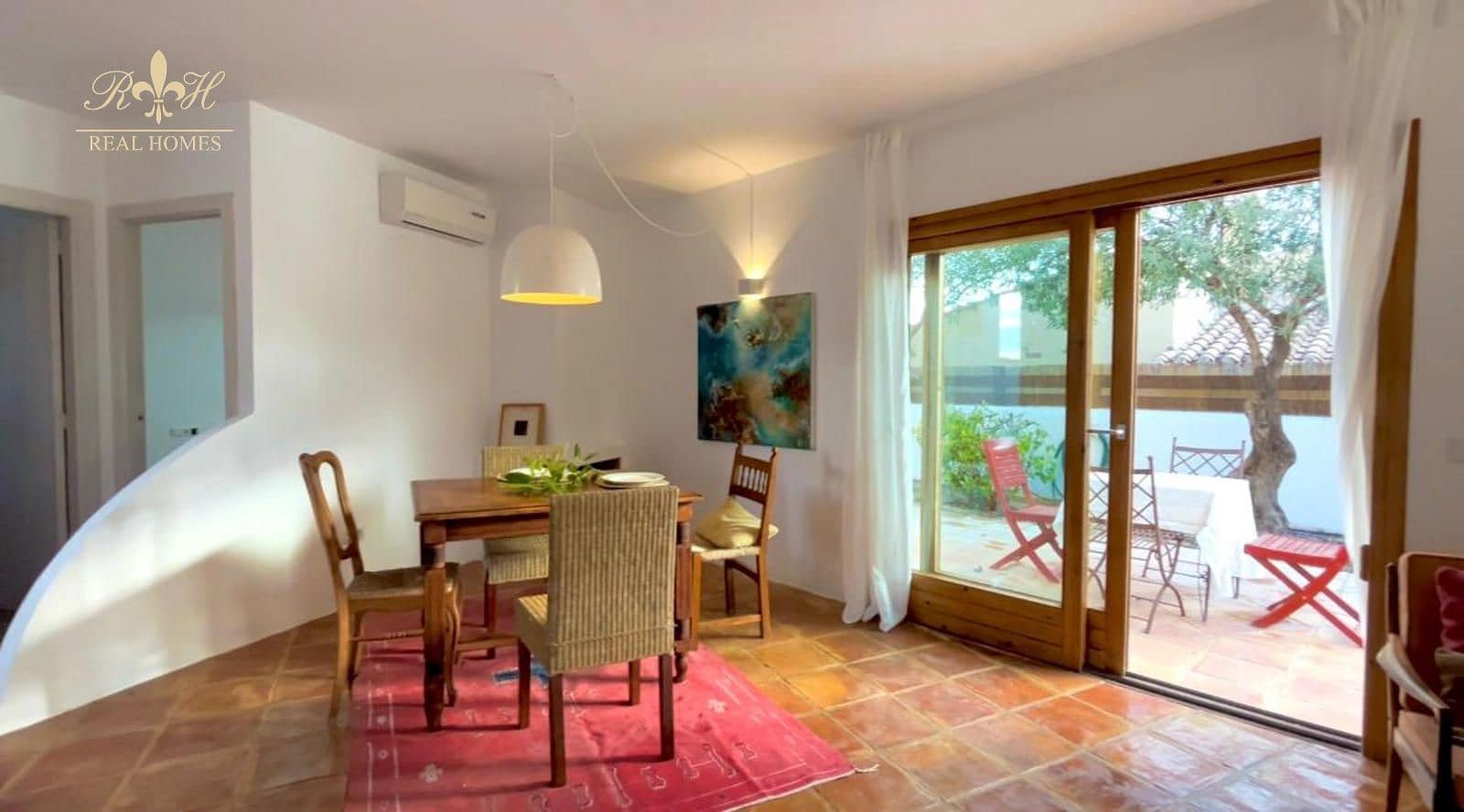 Chalet de 3 habitaciones en Alfaz del Pi / L'Alfàs del Pi en alquiler con piscina - 2.600 € (Ref: 9396824)