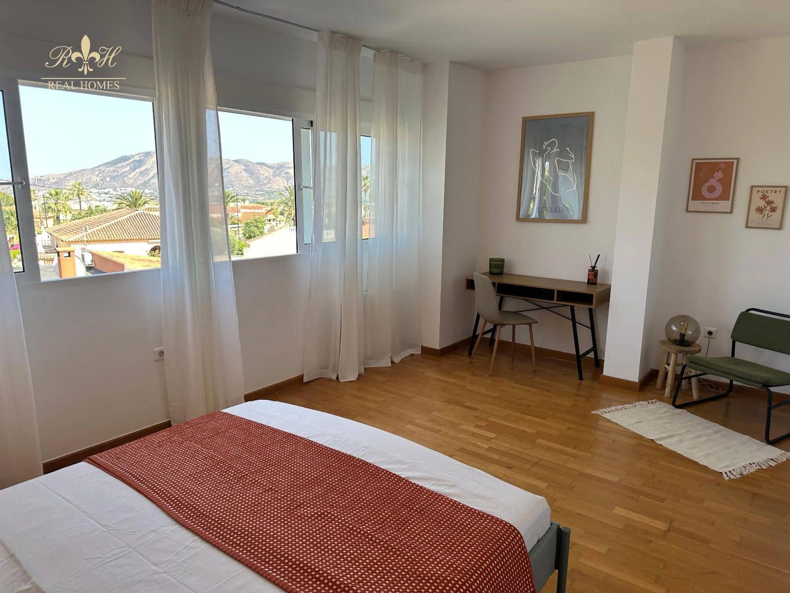 3 soverom Hus til leie i Alfaz del Pi / L'Alfas del Pi med svømmebasseng garasje - € 2 300 (Ref: 9401018)