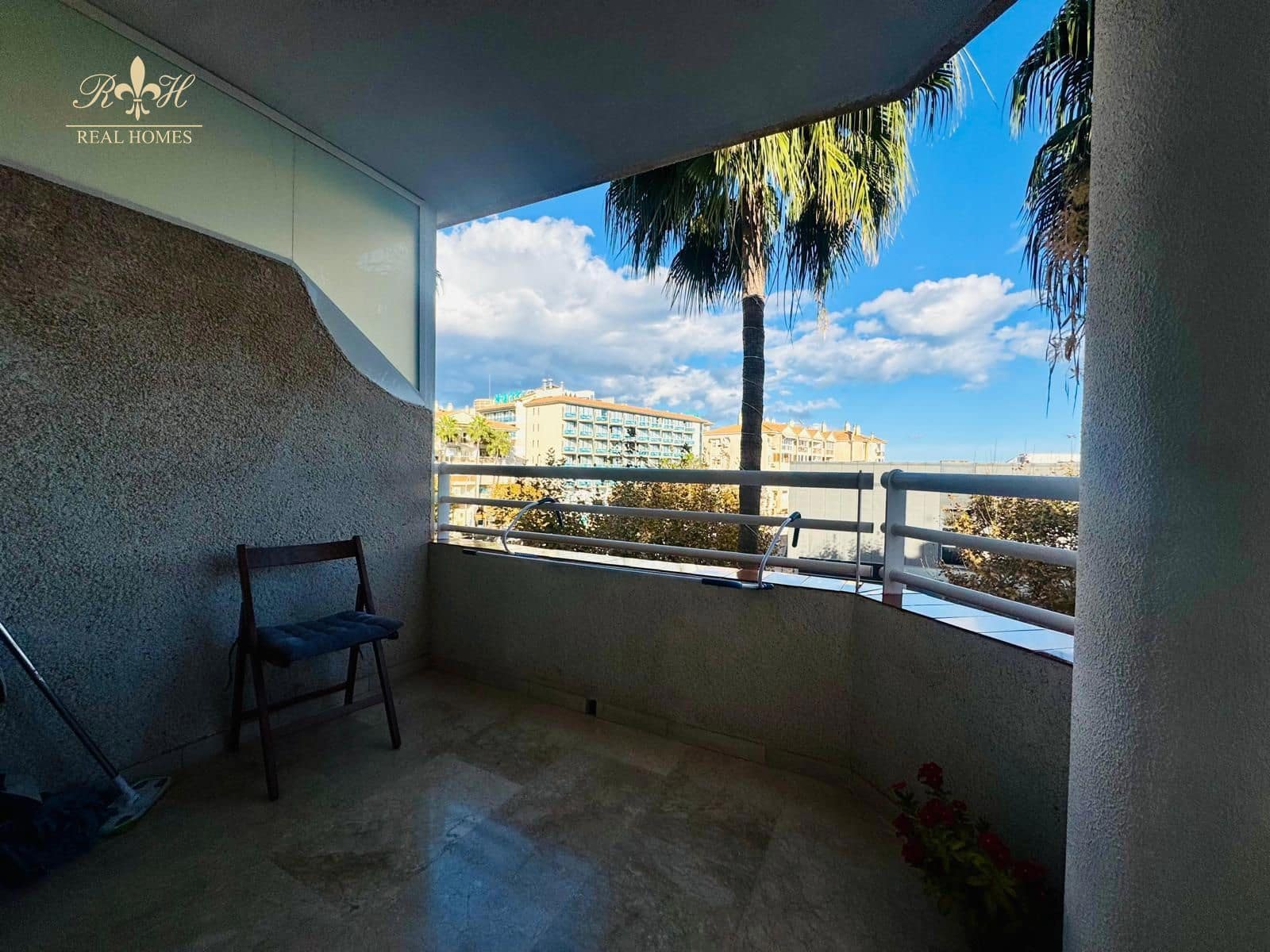 Appartement de 1 chambre à louer à Albir avec piscine - 1 000 € (Ref: 9414523)