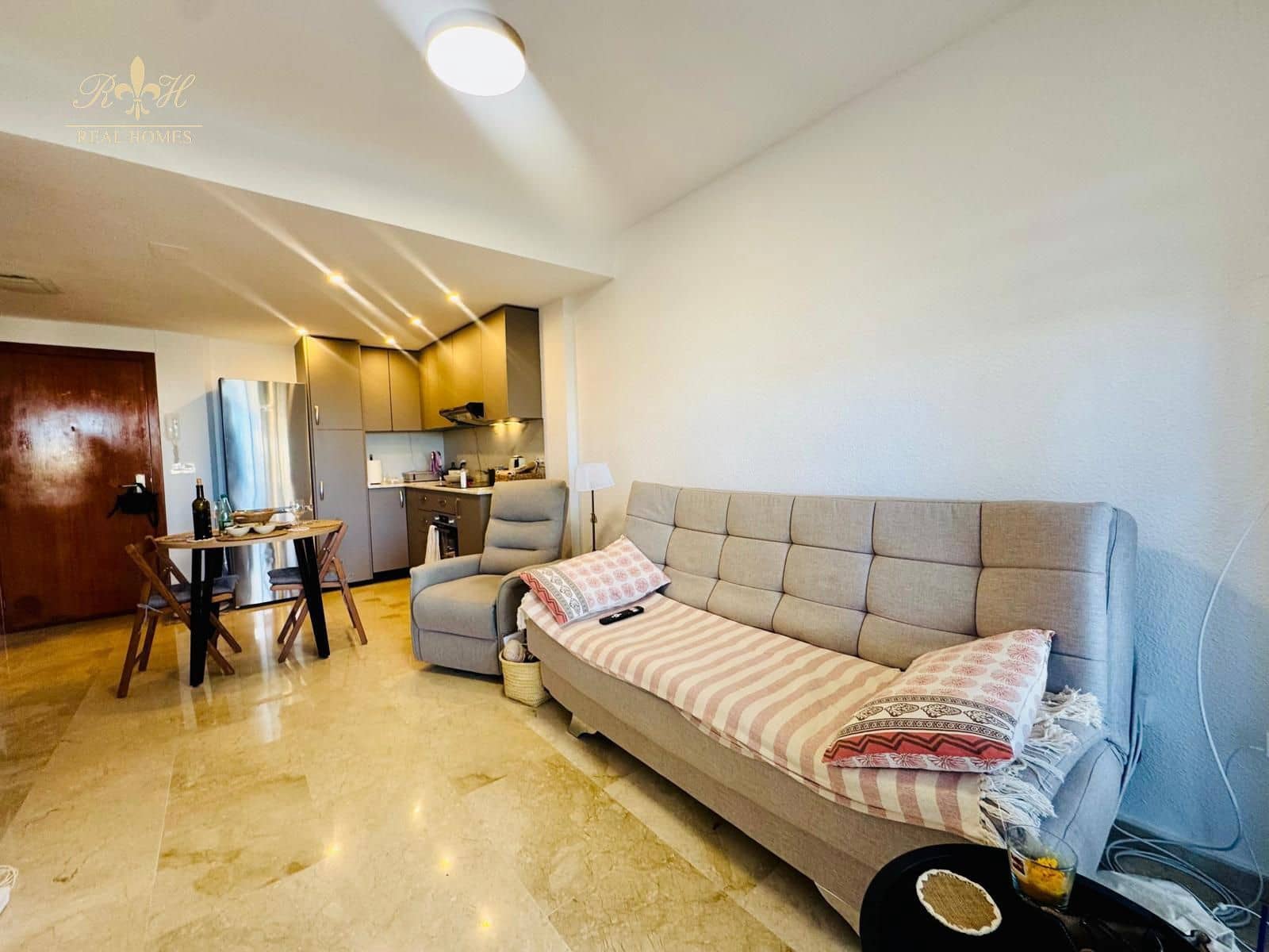 Appartement de 1 chambre à louer à Albir avec piscine - 1 000 € (Ref: 9414523)