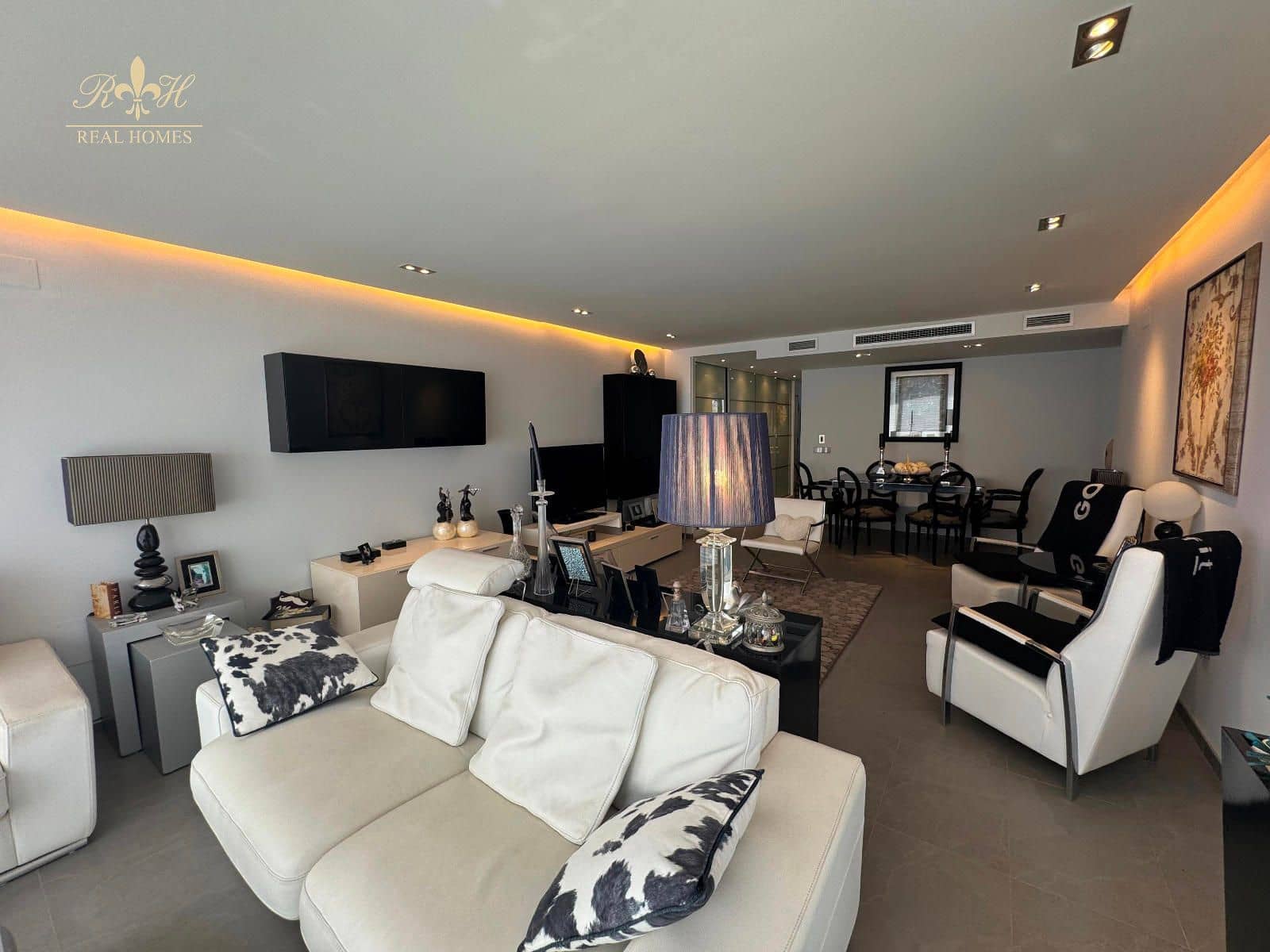 2 soveværelse Lejlighed til salg i Altea med swimmingpool garage - € 698.000 (Ref: 9447016)