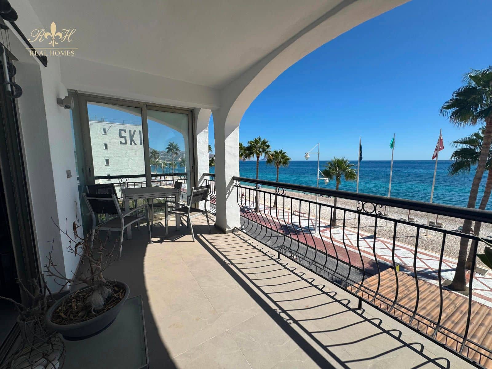 2 soveværelse Lejlighed til salg i Altea med swimmingpool garage - € 698.000 (Ref: 9447016)