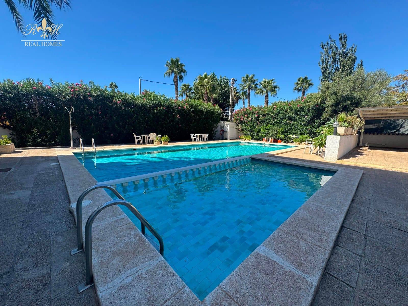 2 soveværelse Lejlighed til salg i Altea med swimmingpool garage - € 698.000 (Ref: 9447016)